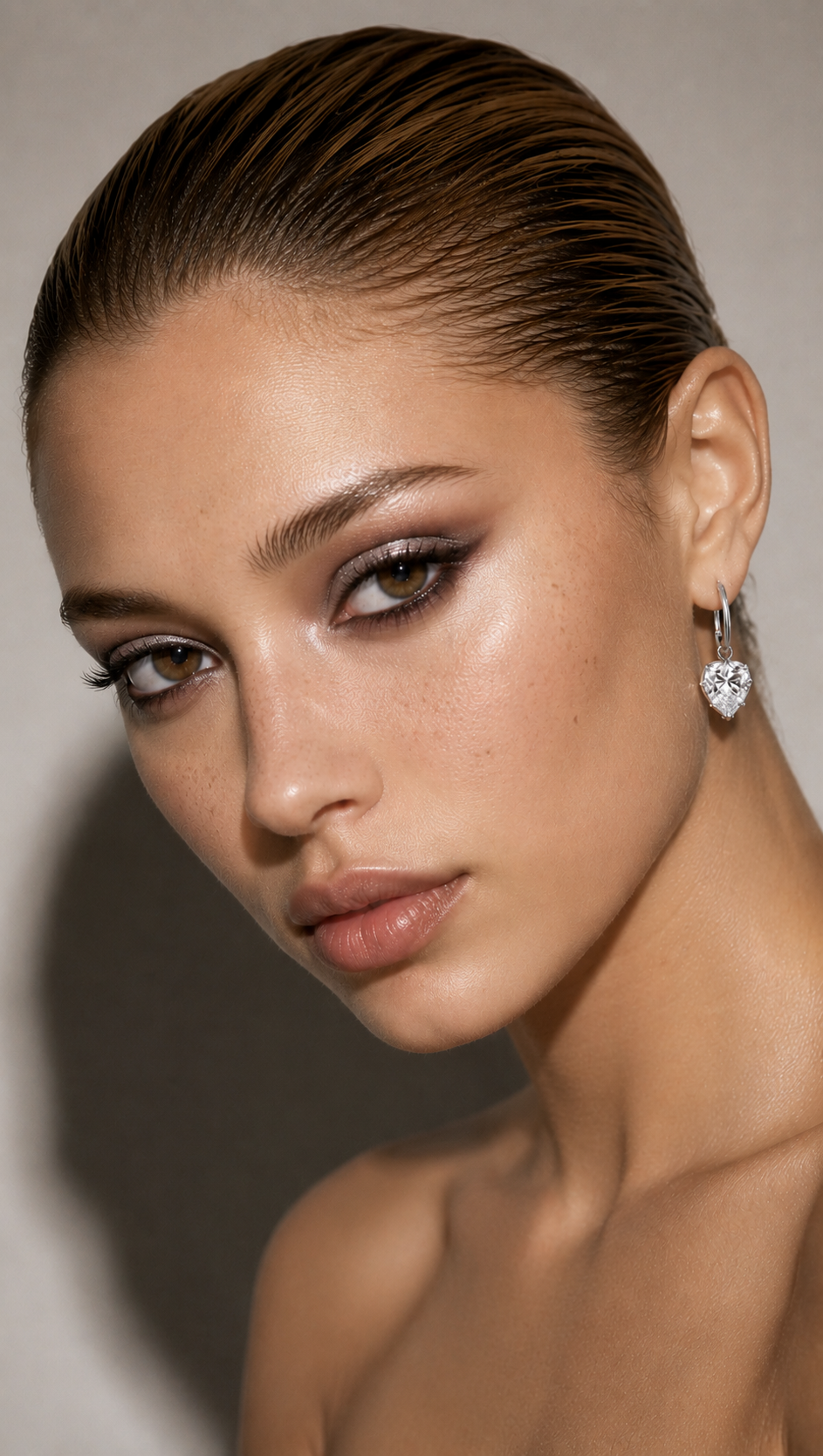 Asymmetrical Hoop Earrings in Rhodium-Plated Sterling Silver