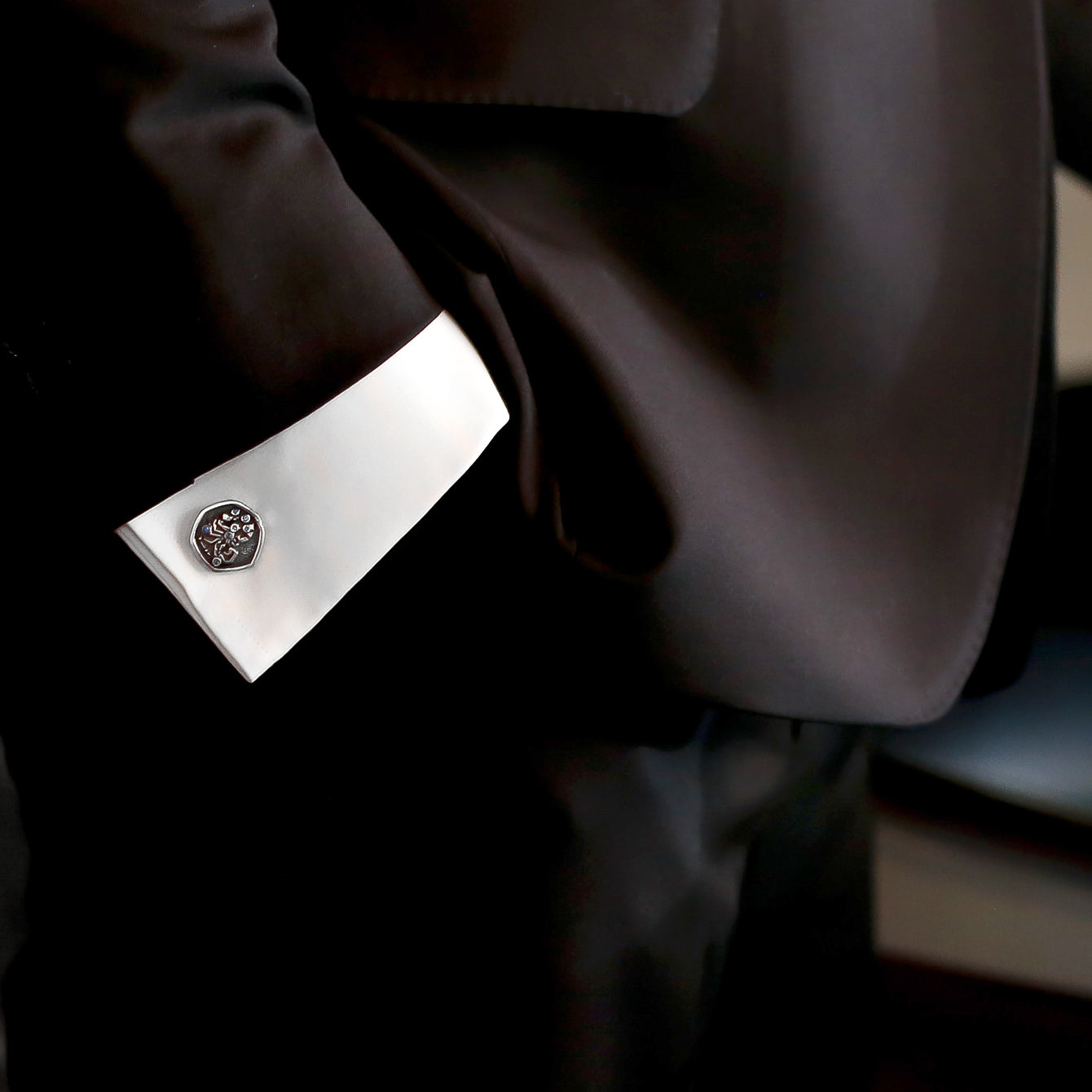 CONSTELLATION — SCORPIO CUFFLINKS