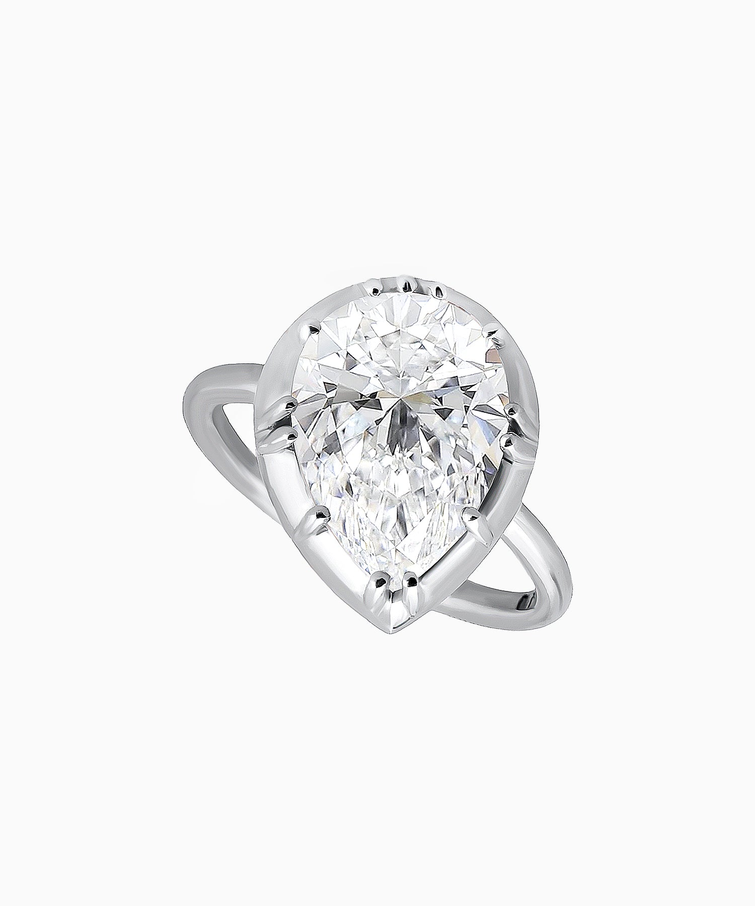 Pear-Cut Zircon Ring in Sterling Silver